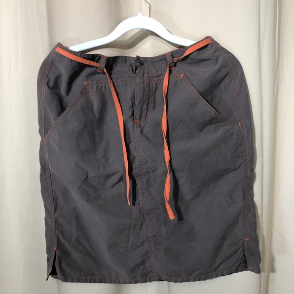 EUC Columbia Skirt - Picture 1 of 9